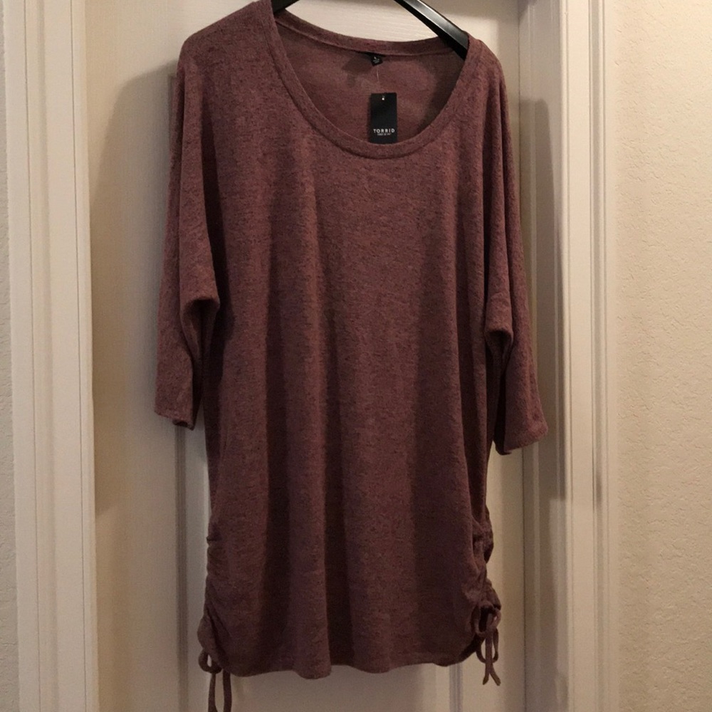 NWT 3/4 sleeve Cinch Side Tunic Top size 4